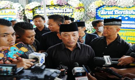 Kapolri Jenderal Listyo Sigit Prabowo berduka cita atas wafatnya istri Moeldoko, Koesni Harningsih.