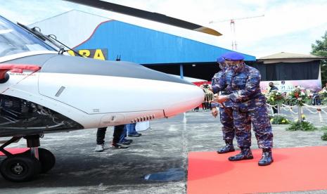 Kapolri Jenderal Listyo Sigit Prabowo saat menghadiri peringatan Hari Ulang Tahun (HUT) ke-71 Korpolairud Baharkam Polri di Mako Ditpoludara, Pondok Cabe, Banten, Rabu (1/12).