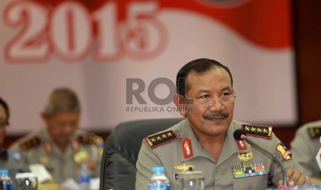 Kapolri Jenderal Polisi Badrodin Haiti memberikan paparan kinerja Polri selama 2015 di Mabes Polri, Jakarta, Selasa (29/12). 