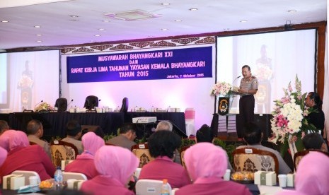 Kapolri Jenderal Polisi Drs Badrodin Haiti membuka Musyawarah Bhayangkari XXI dan Raker Lima Tahunan Yayasan Kemala Bhayangkari Tahun 2015 di Jakarta, Rabu (7/10). 