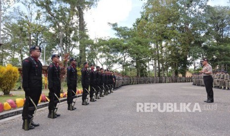 Pengarahan personel TNI Polri di Mimika Papua.