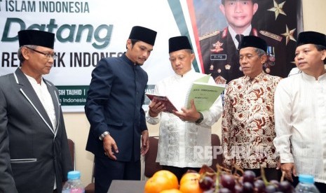 Kapolri Jenderal Polisi Tito Karnavian saat mengunjungi salah satu ormas Isla, DPP Syarikat Islam Indonesia, Selasa (6/2).