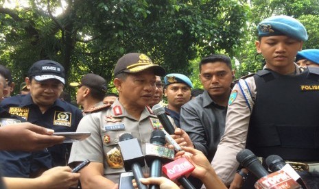 Kapolri Jenderal Tito KarnavianTito Karnavian saat kunjungan di TPS 03 di Dharmawangsa, Jakarta Selatan, Rabu (15/2).