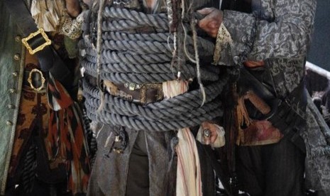 Kapten Jack Sparrow dalam Pirates of the Caribbean: Dead Men Tell No Tales