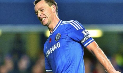 Kapten John Terry.