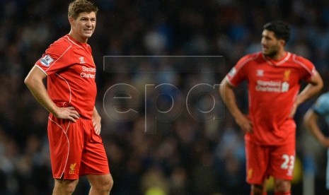 Kapten Liverpool, Steven Gerrard (kiri)