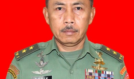 Kapuspen TNI Mayjen Endang Sodik.