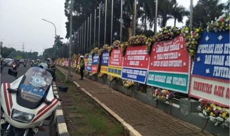 Karangan Bunga di Kodam Jaya