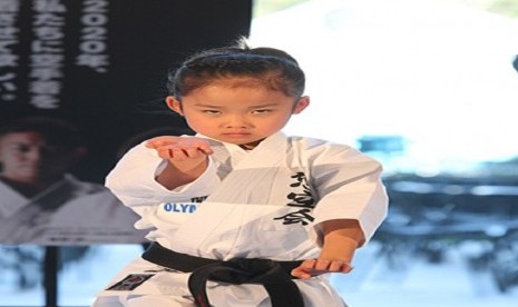 Karateka cilik asal Jepang, Mahiro Takano