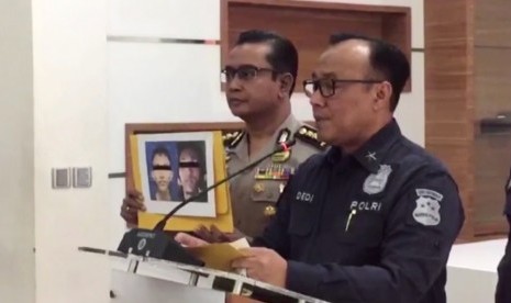  Karo Penmas Divisi Humas Polri, Brigjen Pol Dedi Prasetyo (Kanan)