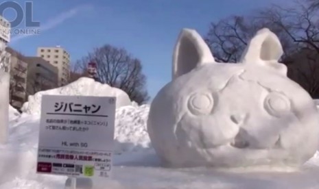 Karya seni es di 'Sapporo Snow Festival 2015'