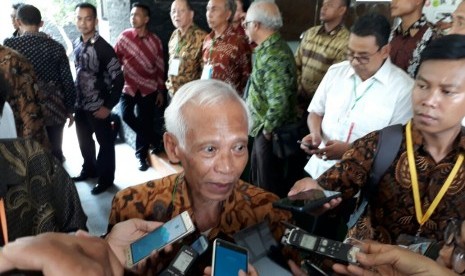 Kasmujo, dosen pembimbing skripsi Presiden Joko Widodo saat menempuh studi di Fakultas Kehutanan UGM.