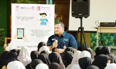 Kasus perundungan dan kekerasan seksual dapat menyebabkan adanya gangguan kesehatan mental pada anak-anak yang merupakan generasi penerus bangsa. Untuk mencegah adanya kasus perundungan dan kekerasan seksual kepada pelajar, PT Jamkrindo berkolaborasi dengan PAUD Inspirasi Indonesia dan Komnas Perlindungan Anak (Komnas PA) memberikan edukasi anti perundungan dan kekerasan seksual kepada 5.300 pelajar SD di wilayah Jakarta dan Bekasi.