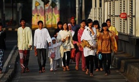 Kaum Muslim hendak menghadiri Shalat Ied