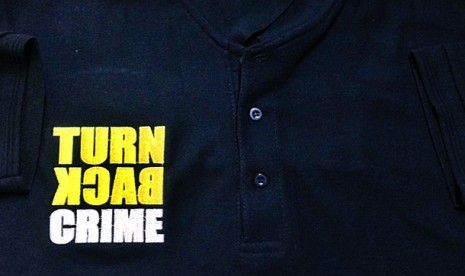 Kaus Turn Back Crime. Ilustrasi