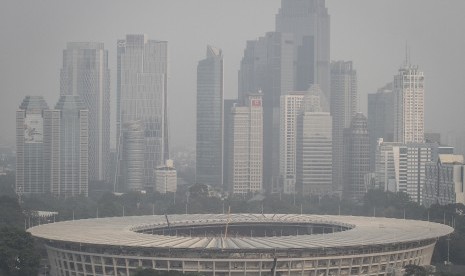 Kawasan komplek olahraga Gelora Bung Karno (GBK) di Senayan, Jakarta, Rabu (11/7). 