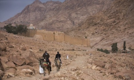 Kawasan Sinai, sering terjadi bentrokan antara pasukan pemerintah melawan militan bersenjata.