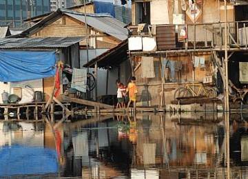 Kawasan kumuh di Jakarta