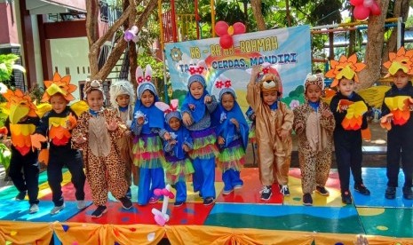 KB-RA Ar-Rohmah Pesantren Hidayatullah Malang menggelar Festival Para Pejuang, Senin (11/11).