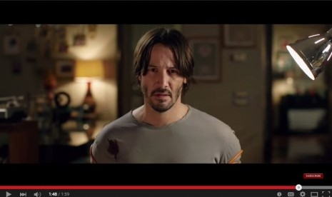 Keanu Reeves dalam trailer film 'Knock Knock'