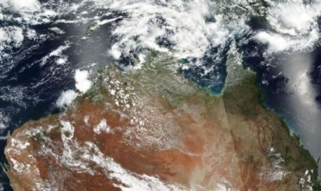 Kebakaran bisa dilihat terjadi di Australia tengah dari satelit.