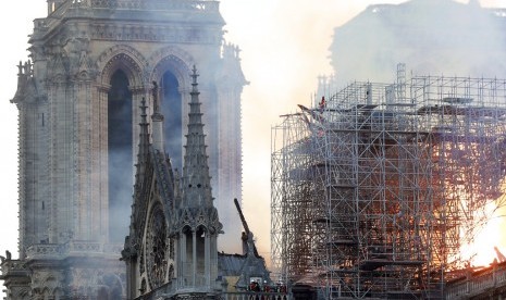 Kebakaran Katedral Notre-Dame di Paris