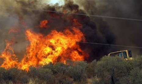 Kebakaran liar di Beaumont, Kalifornia, Los Angeles, 30 Agustus 2016.