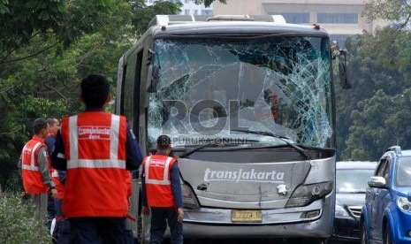 Kecelakaan bus Transjakarta (ilustrasi)