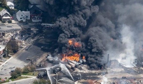 Kecelakaan kereta pengangkut minyak di kota Lac-Megantic, Kanada 