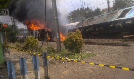 Kecelakaan KRL Vs truk tanki di Bintaro, Jakarta