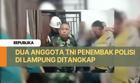 Kedua pelaku menyerahkan diri kepada Dandim 0427/WK Letkol Inf Aan Fitriadi. Setelah penyerahan diri tersebut, kedua prajurit TNI itu ditangkap satuan Polisi Militer (PM) Angkatan Darat (AD) di Markas Kodim 0427/WK.