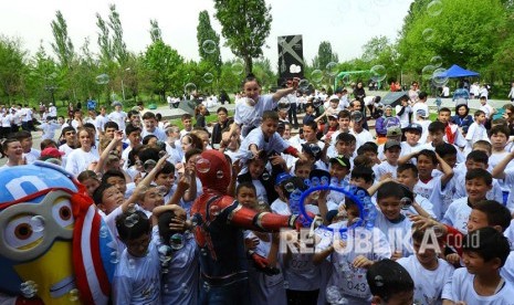  Kegiatan 2018 Asian Games OCA Fun Run yang berlangsung di Bishkek, Kirgistan, Kamis (3/5/2018) mampu menumbuhkan antusiasme di kalangan anak muda. Selain dihadiri perwakilan dari OCA dan Panitia Pelaksana Asian Games 2018, semua peserta Pre DRM juga menyaksikan lomba tersebut