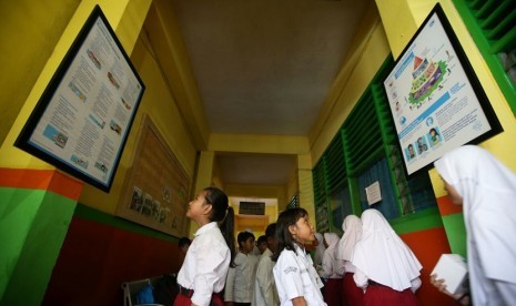 Kegiatan aktif anak di sekolah