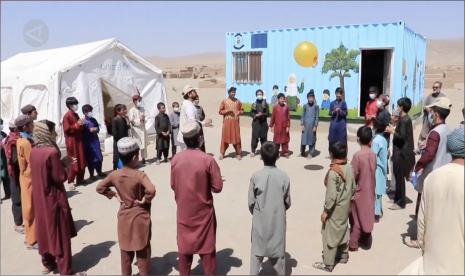 Kegiatan anak-anak yang terdampak perang di pemukiman IDP Shahrak-Sabz di kota Herat, Afghanistan.