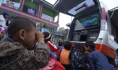 Kegiatan bersama mobil KaCa UMM di Dusun Princi.