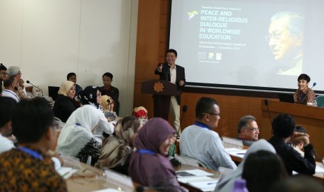 Kegiatan diskusi dalam Mahathir Global Peace School (MGPS),