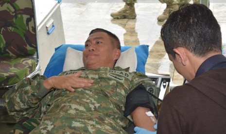 Prajurit Kostrad donor darah (ilustrasi)