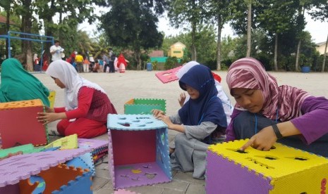 Kegiatan pesantren matematika.