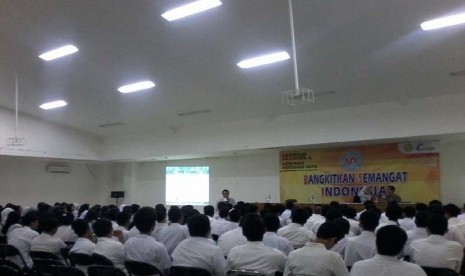 Kegiatan seminar motivasi di salah satu kampus Bina Sarana Informatika (BSI) Jakarta, Sabtu (12/9).