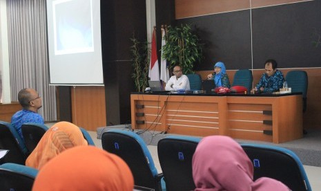 Kegiatan sosialisasi 'Pentingnya Sumber Daya Iptek UII' di Auditorium FPSB UII, Selasa (19/7). 