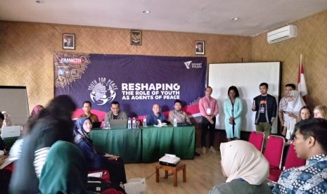  Kegiatan  Youth for Peace Camp - Strategi Alliance and Advocacy of Dompet Dhuafa, yang diikuti peserta berbagai negara, berlangsung di Sambi Resort, Pakem, Kaliurang, Sleman, DIY.