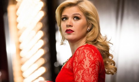 Album baru Kelly Clarkson disebut akan bercerita tentang kisah pernikahannya (Foto: Kelly Clarkson)