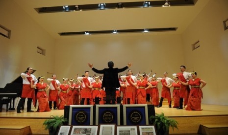 Kelompok paduan suara Batavia Madrigal Singers