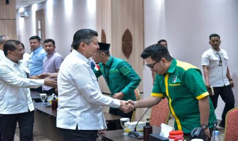  Kepala BNPT RI Komjen Pol Rycko Amelza saat menerima audiensi Kelompok Cipayung di Kantor BNPT Sentul, Senin, (12/6/2023). Foto: doc BNPT RI