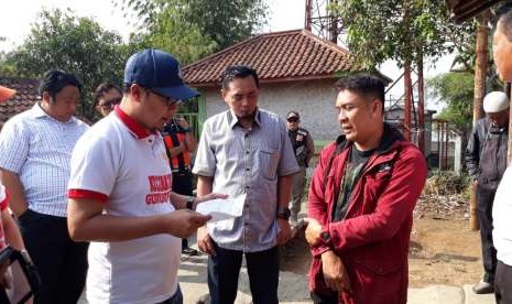 Keluarga korban yang terdampak bencana asal Sukabumi di Palu Sulawesi Tengah dikunjungi Wali Kota Sukabumi Achmad Fahmi di rumahnya di Kecamatan Gunungpuyuh Kota Sukabumi Ahad (30/9)