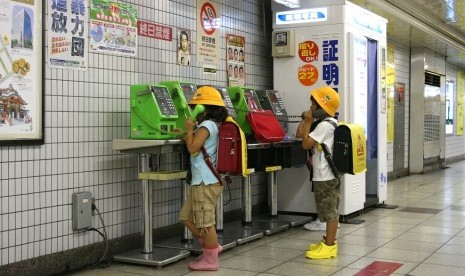 Kemandiria menjadi poin paling menonjol dari anak-anak Jepang, mereka sedari di perut sudah dikenalkan konsep mandiri oleh ibunya.