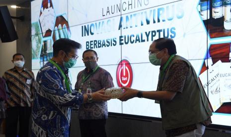 Kementan Luncurkan Antivirus Corona Berbahan Eucalyptus