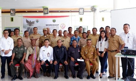 Kementerian Desa, Pembangunan Daerah Tertinggal dan Transmigrasi (Kemendes PDTT) melalui Direktorat Jenderal Pengembangan Daerah Tertentu (Ditjen PDTu) melakukan internalisasi kurikulum bina damai bagi lembaga pendidikan dalam rangka pencegahan dini terjadinya konflik atau gesekan yang digelar pada Rabu (19/6) lalu di Kabupaten Malaka, Provinsi Nusa Tenggara Timur.