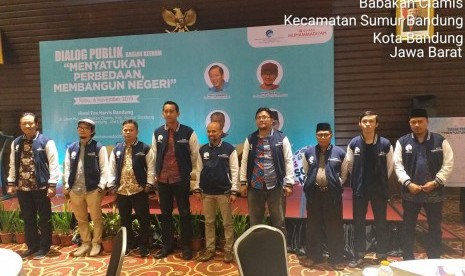 Kementerian Komunikasi dan Informatika (Kemenkominfo) kembali berkolaborasi dengan Suara Muhammadiyah dengan menggelar dialog publik “Menyatukan Perbedaan, Membangun Negeri” di Hotel Fox Harris Bandung, Rabu (6/11).