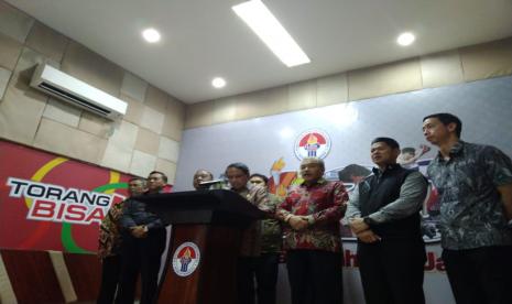 Kementerian Pemuda dan Olahraga (Kemenpora) RI menggelar konferensi pers. Kemenpora Siapkan Dua Opsi Terkait PON 2020.